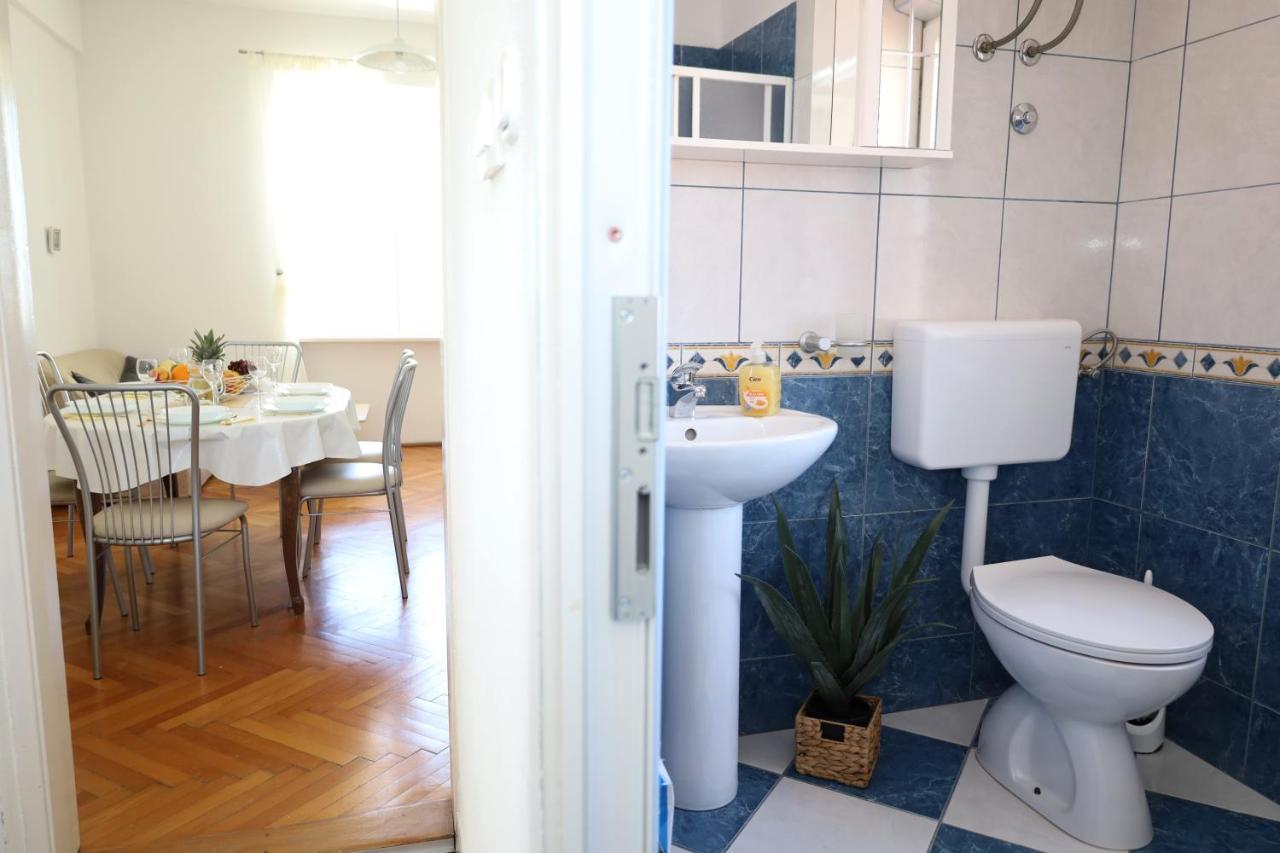 Apartman Dajana Supetar Buitenkant foto