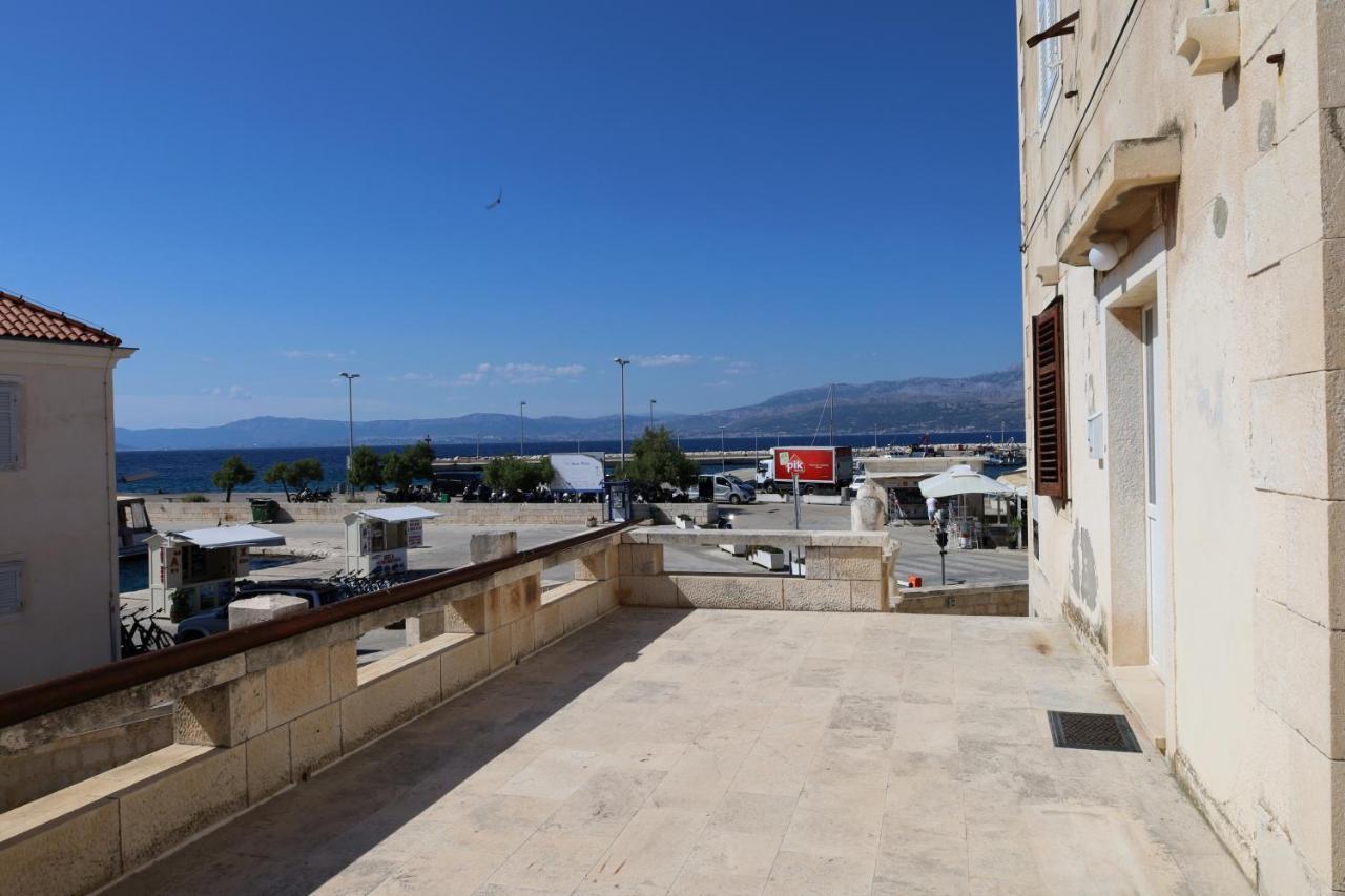 Apartman Dajana Supetar Buitenkant foto
