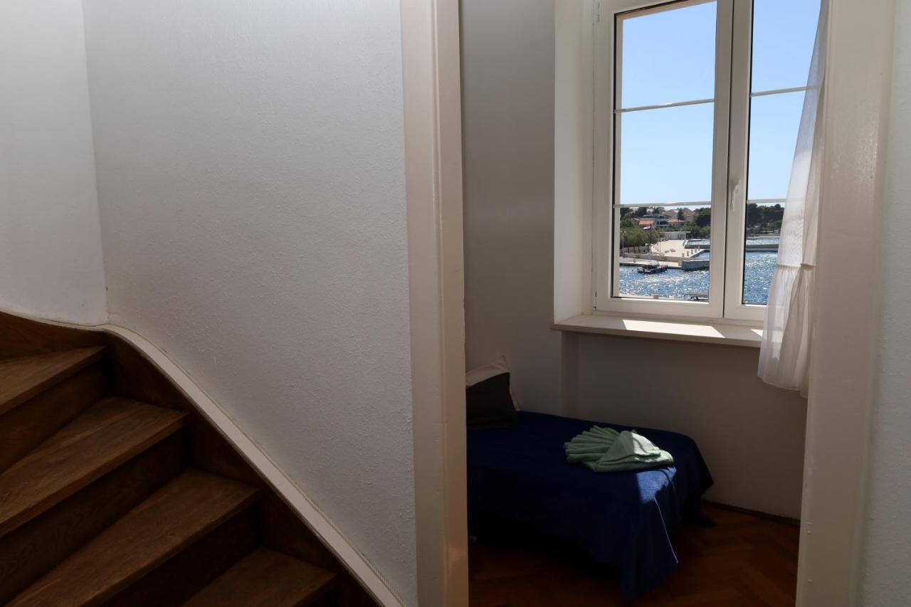 Apartman Dajana Supetar Buitenkant foto